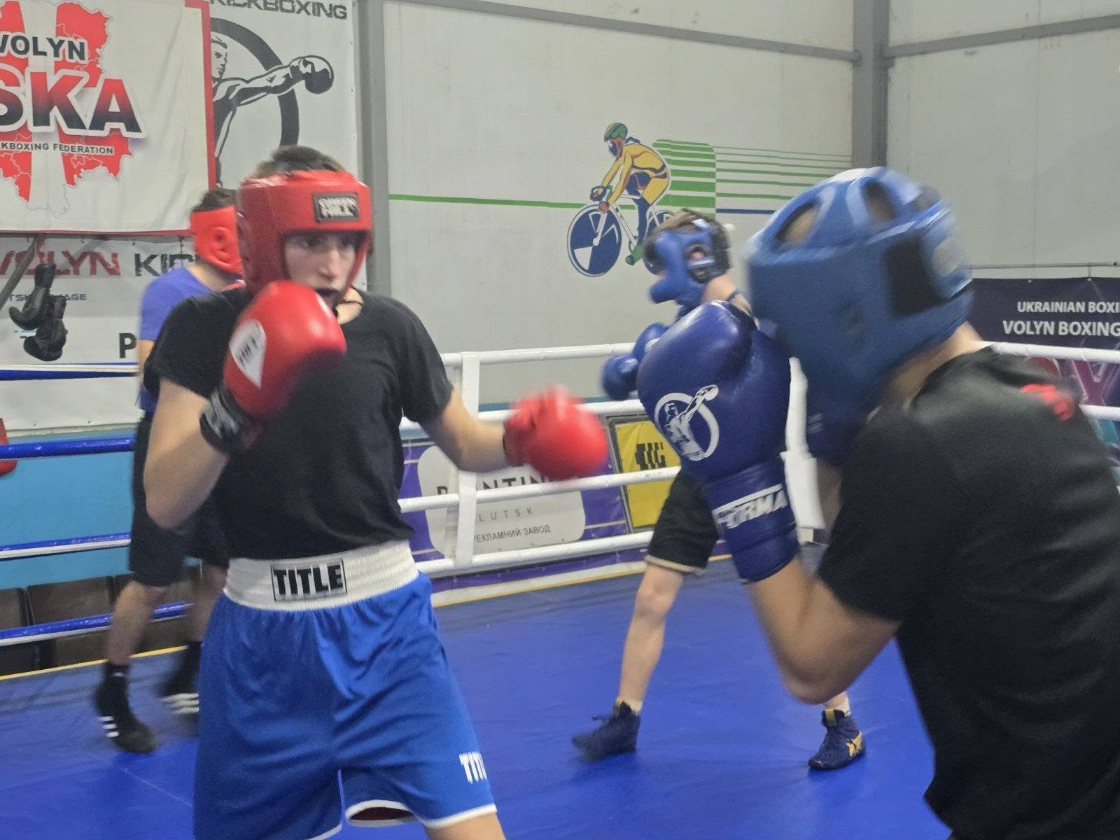 Спільне тренування боксерських закладів